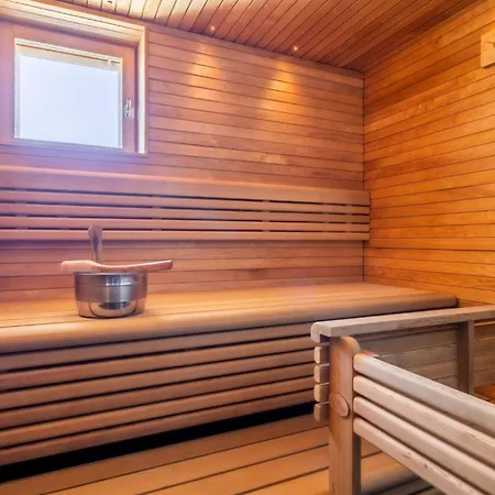 فندق Raahen Hovi