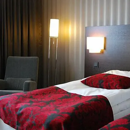 Szálloda Raahen Hovi Raahe